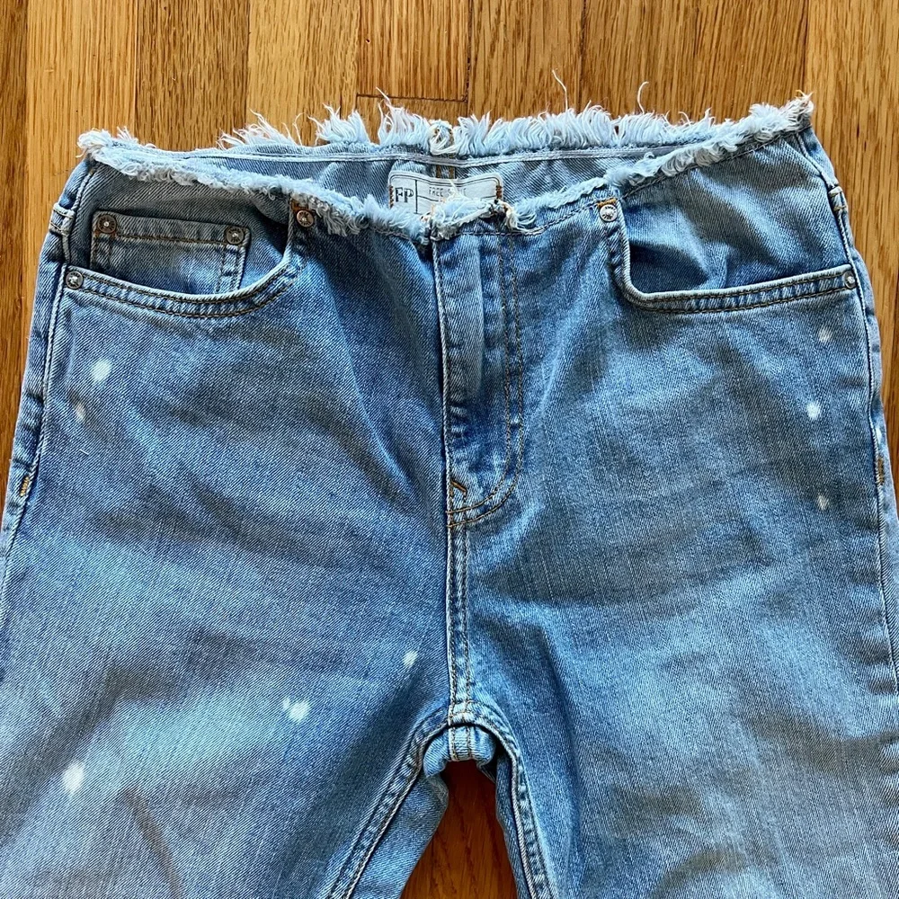 🎉HP🎉 Free People Low -Rise Jeans, Sz 25 - Picture 2 of 6
